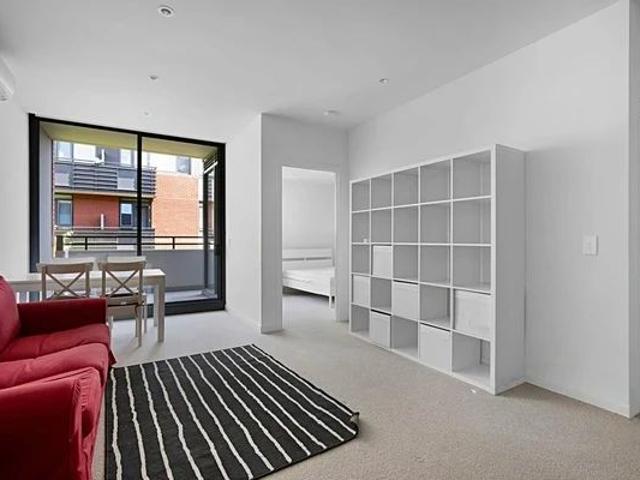 56 Kambrook Road, Melbourne