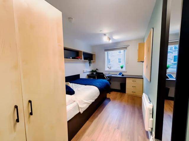 56 Lady Lawson Street, Edinburgh EH3, 1 bed flat to rent, £949 pcm | PrimeLocation
