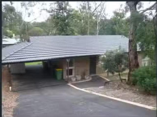 56 Leonard St, Upwey VIC 3158 House For Lease