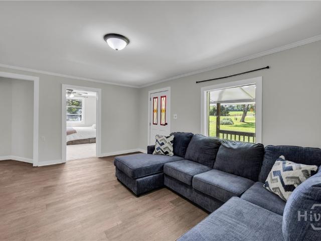 56 Lexington Carlton Road