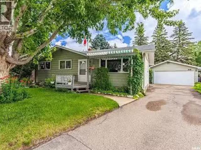 56 Morris Drive, Saskatoon, SK, S7L 3V2 house for sale List.