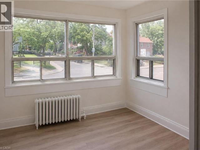56 N WENTWORTH Street Unit# 2, Hamilton, Ontario, L8L5V4