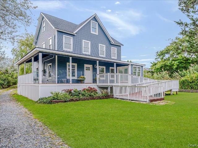 56 Oak Beach Road