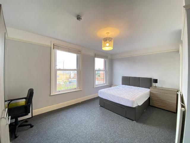 56 Old Tovil Road, Maidstone, Kent ME15, 5 bed shared accommodation to rent, £650 pcm | PrimeLocation
