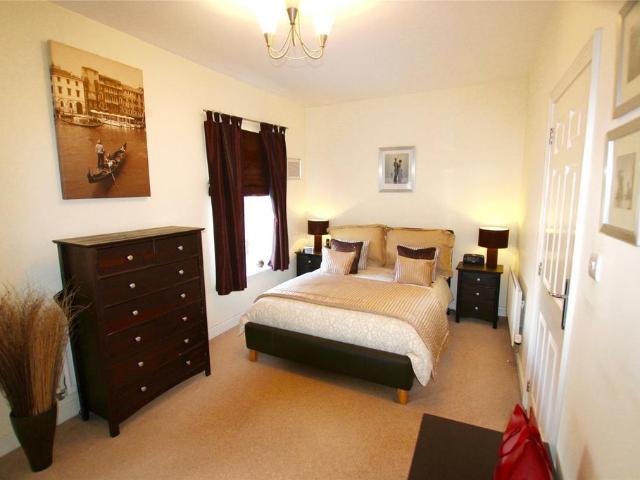 56 Pelton Road, London, SE10 9AH, United Kingdom | 5 bed townhouse for rent #140228412 | Rentberry