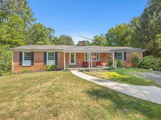 56 pine ln