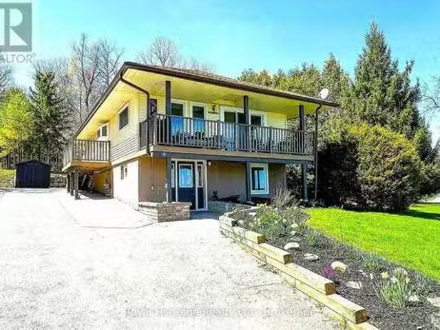 56 Pine Point Lane, Scugog Port Perry, ON, L9L 1B4 house f.