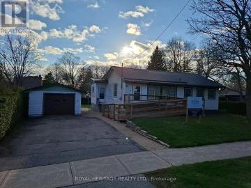 56 Queen Street, Whitby, ON, L1M 1C4 house for sale | Listing ID E13022 | Royal LePage