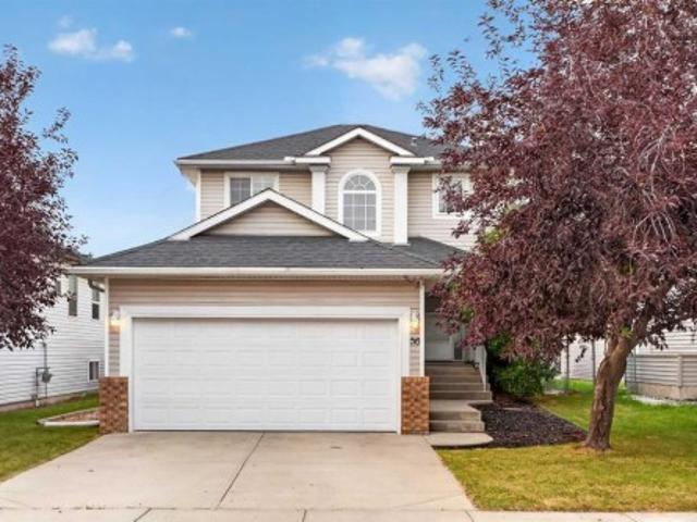 56 Silver Creek Boulevard, Airdrie, AB, T4B 2P6 house for sale | Listing ID A2336 | Royal LePage