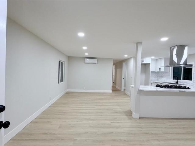 5700 Carbon Canyon 46