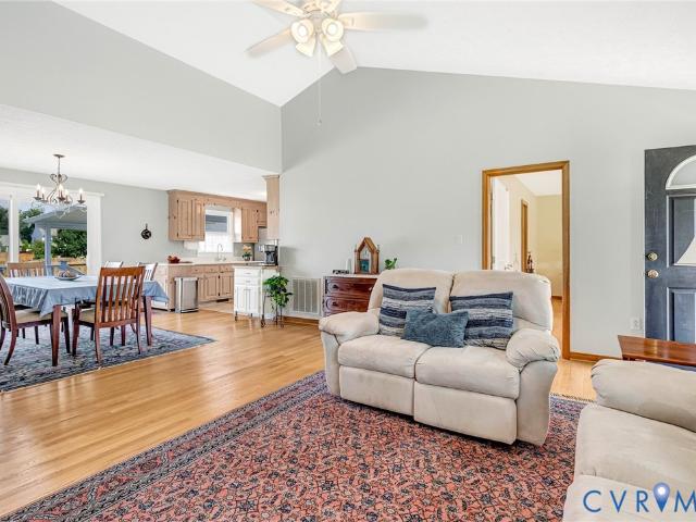 5700 Gentry Drive