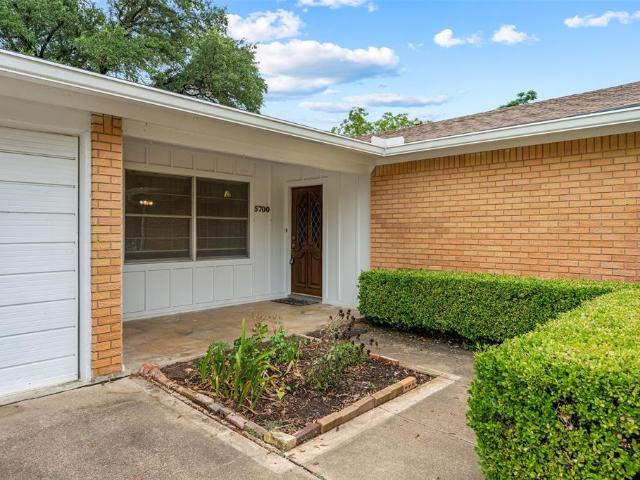 5700 Westlawn Drive