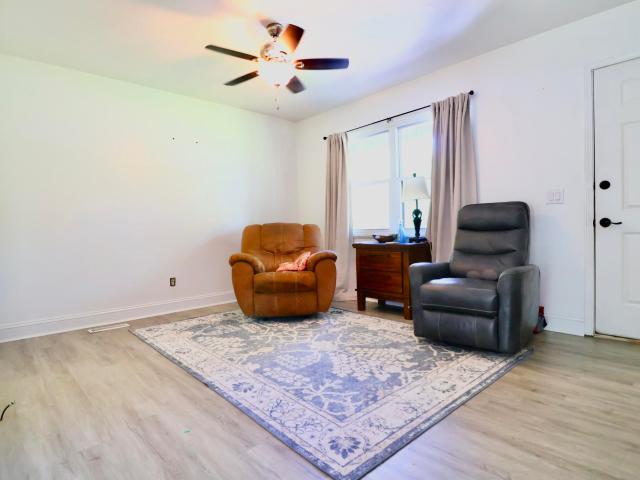 5701 Oakhaven Drive