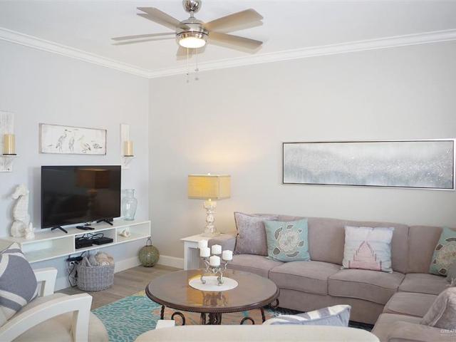5701 Gulf Boulevard 302