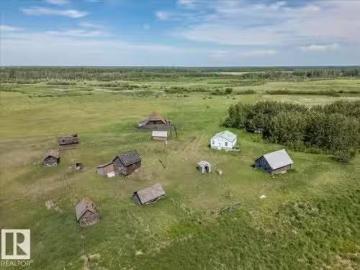 57022 Rge Road 213, Rural Sturgeon County, AB, T0A 2W0 house.