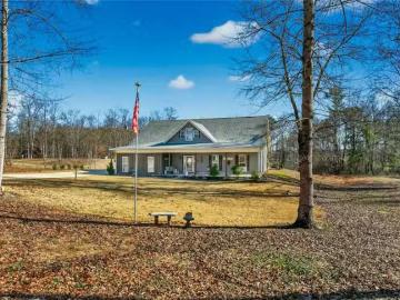 570 COUNTY ROAD 79, ROANOKE, AL 36274