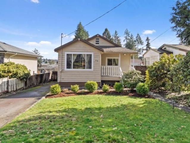 570 Colby Street, New Westminster, BC, V3L 3Z1 house for sale | Listing ID R3172 | Royal LePage