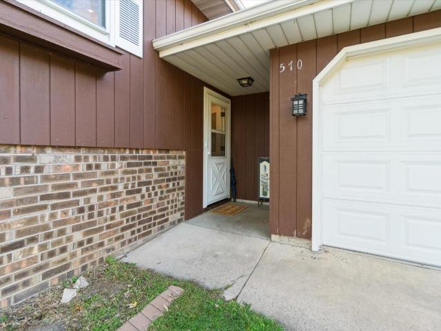 570 Sherwood Lane