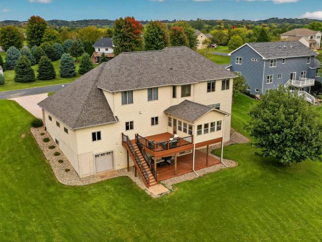 570 Valley View Road SW