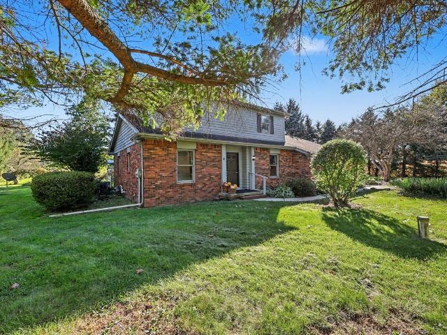 5715 W Erie Road