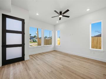5716 Eastland A B