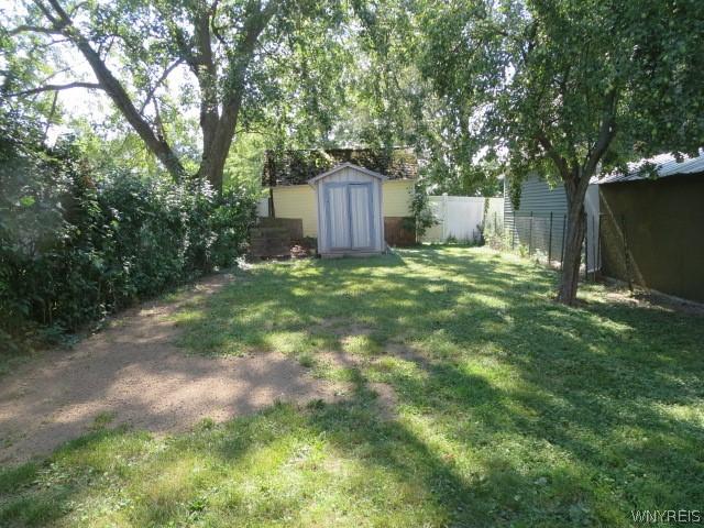5716 Lakeview Terrace