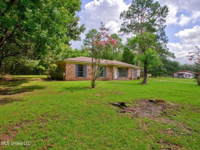 5717 Meadowview Drive