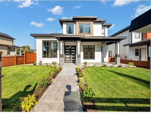 5718 Street, Surrey, BC, V3X 1A7 house for sale | Listing ID R3154 | Royal LePage