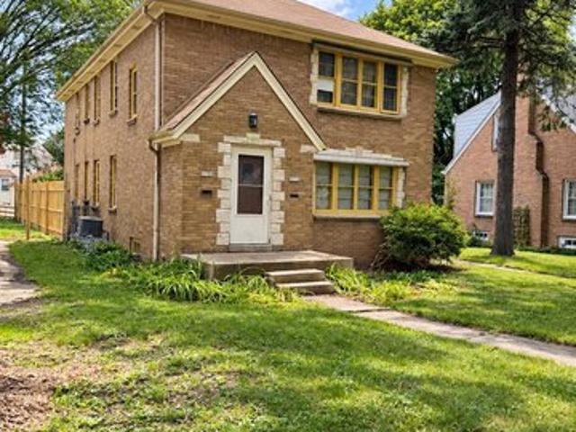 5718 W Roosevelt Dr, Milwaukee, WI 53216
