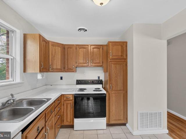 5711 Old Temple Hill Road