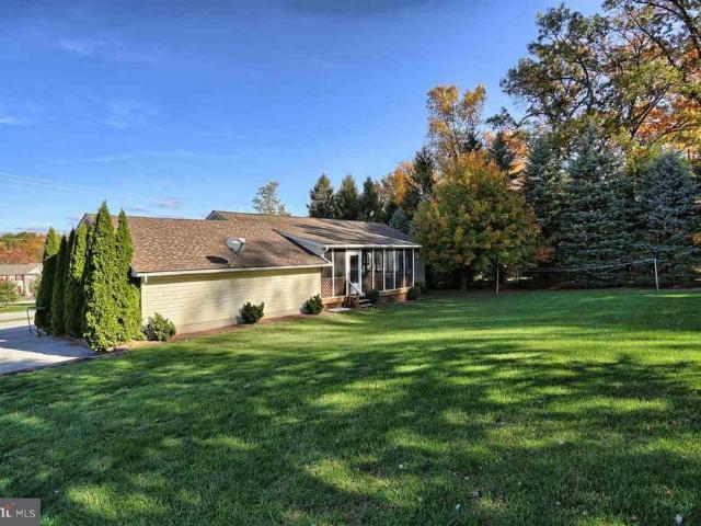 571 E Tolna Road