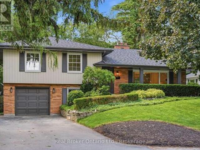 571 Leonard Court, Burlington Lasalle, ON, L7T 2P4 house for sale | Listing ID W13590 | Royal LePage