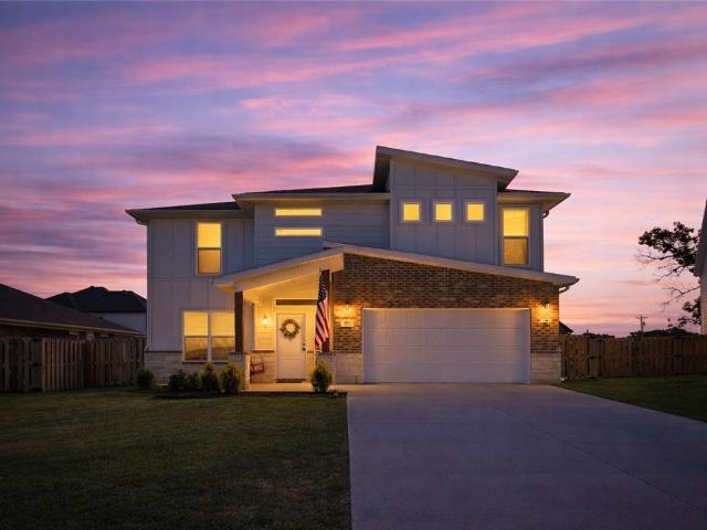 571 Stoneseed Street