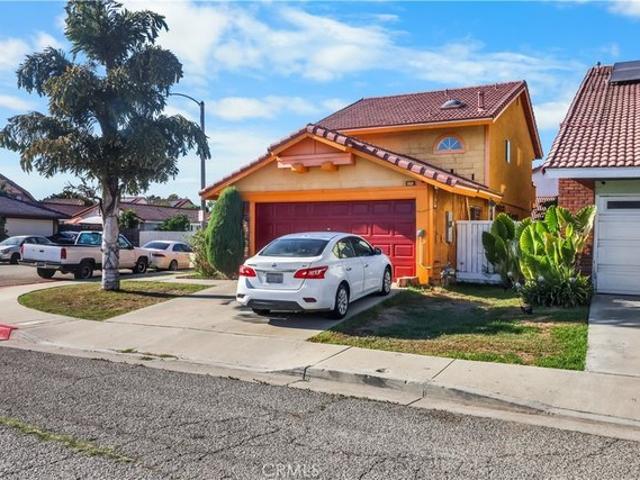 571 W Cypress Cir, Compton, CA 90220