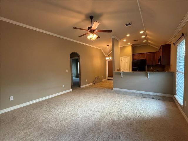 571 Whitefield Lane
