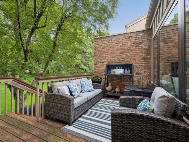 5724 Duncan Lane