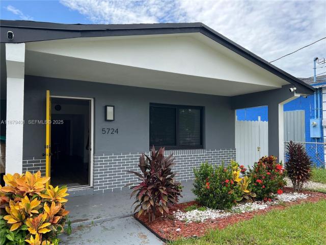 5724 SW 18th St, West Park, FL 33023 | MLS #A11879