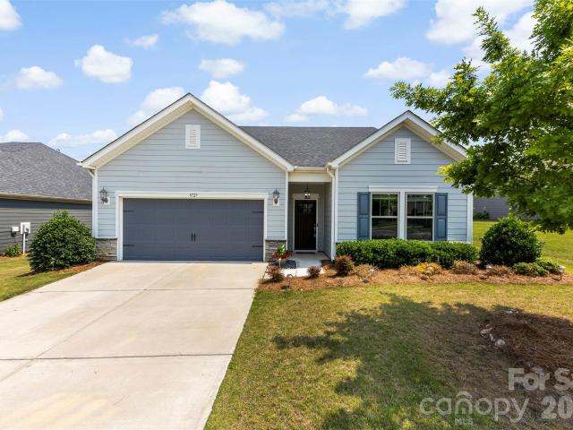 5727 Lavaux Ct, Charlotte, NC 28214 | MLS #4338
