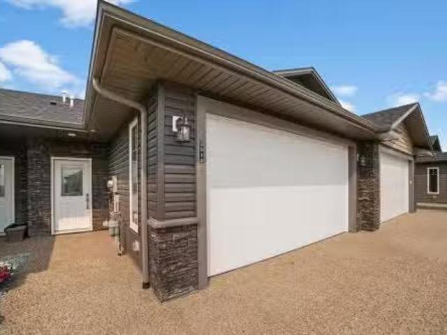 5728 55 Avenue, Camrose, AB, T4V 4V4 house for sale Listing.
