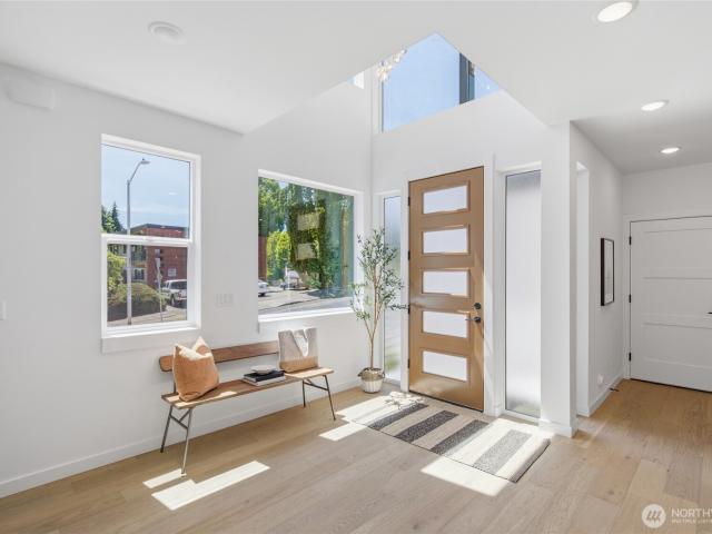 5720 NE 65th Street