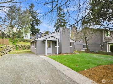 5720 37th Ave S, Seattle, WA 98118 | MLS #2536