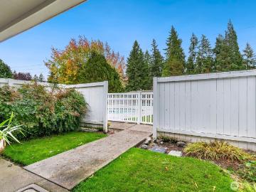 5722 nd Pl SE, Unit 235, Bellevue, WA 98006 | MLS #2449