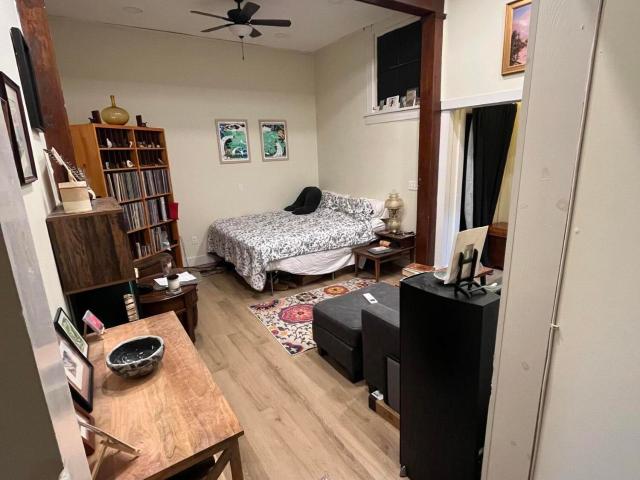572 Broadway 1
