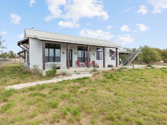 572 Hartmann Ranch Way, Fredericksburg, TX 78624 | MLS #104170