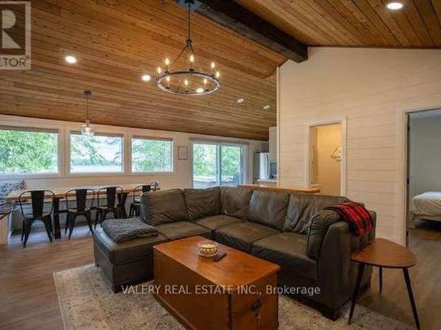 572 Mallard Circle, Selwyn, ON, K0L 1T0 house for lease | Listing ID X13857 | Royal LePage