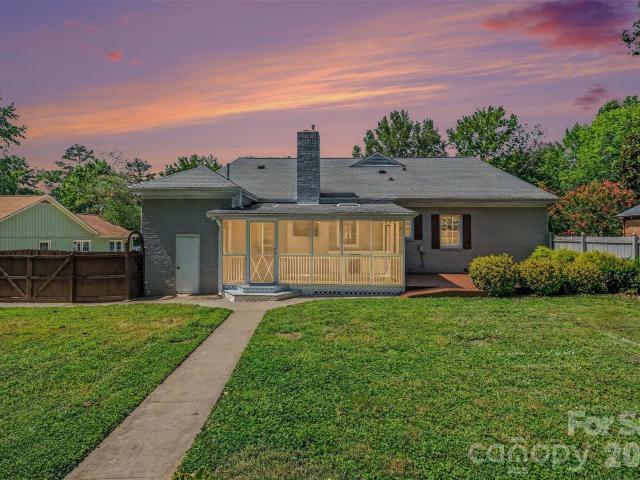 5734 Faulconbridge Road