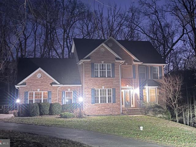 5735 Bent Pine Place