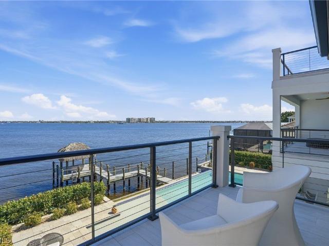 5735 Riverside Dr, Cape Coral, FL