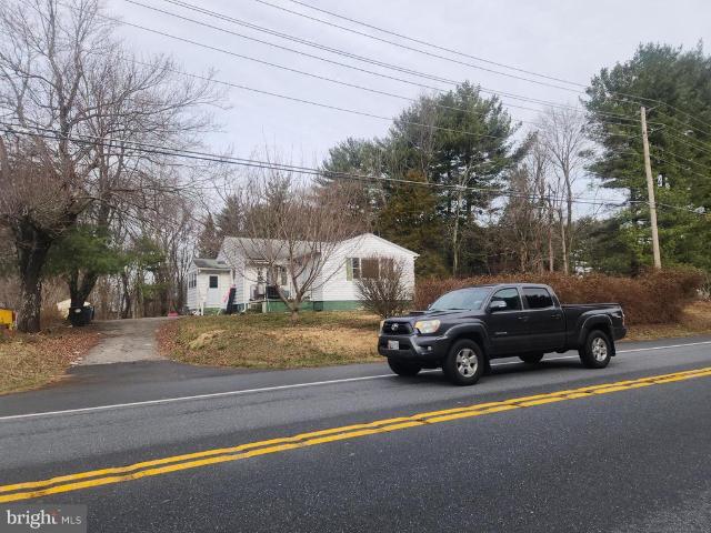 5730 Ridge Road