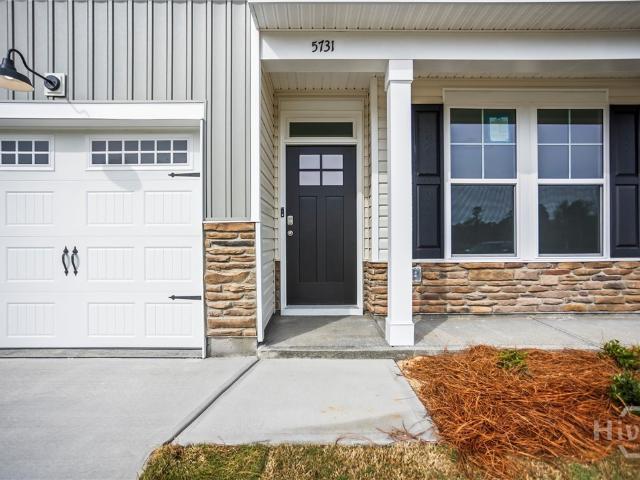 5731 Moncrief Circle